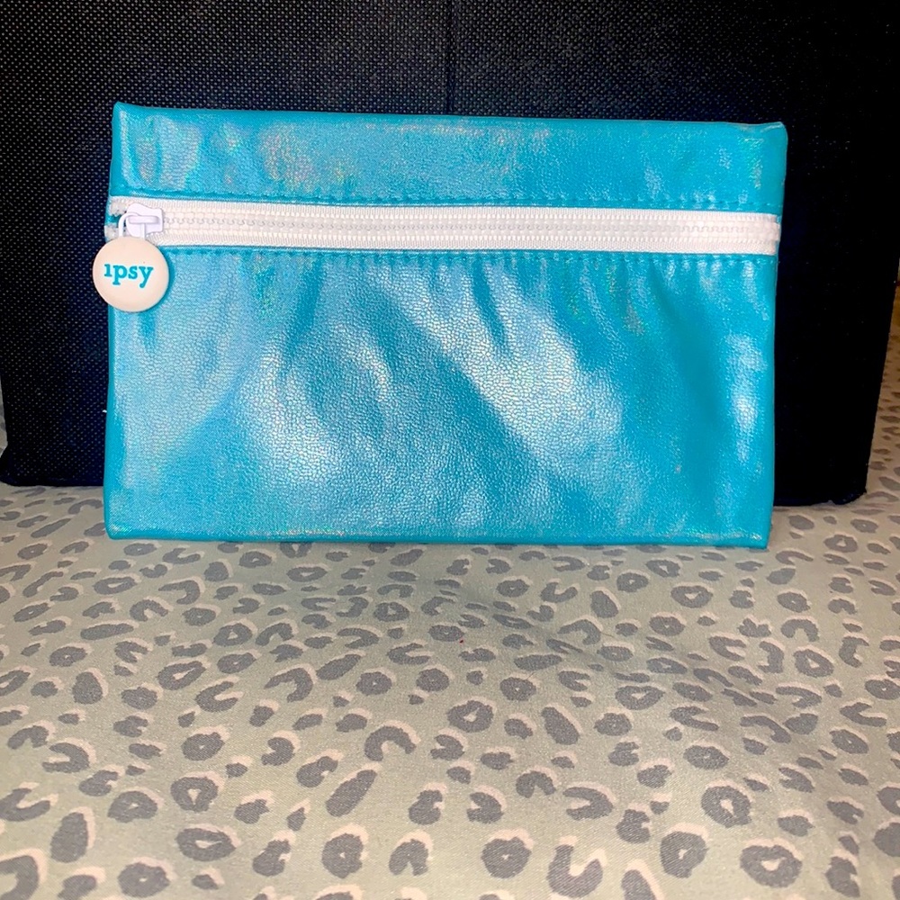 Ipsy Makeup Bag 💄